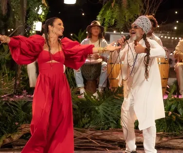 Ivete Sangalo e Carlinhos Brown fazem show gratuito em Salvador - Imagem