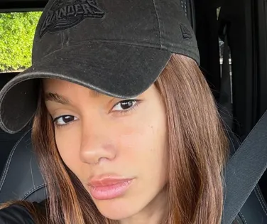 Anitta lança EP e explica falta de ensaio de verão em Salvador - Imagem