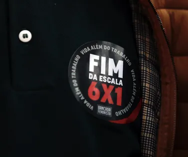 Fim da escala 6x1 sob ameaça? Entenda posicionamento do PL e União Brasil no Congresso - Imagem