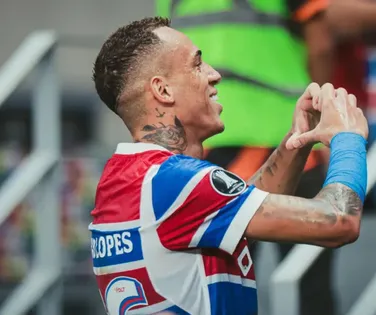 Fortaleza define preço milionário por Breno Lopes, na mira do Vitória - Imagem