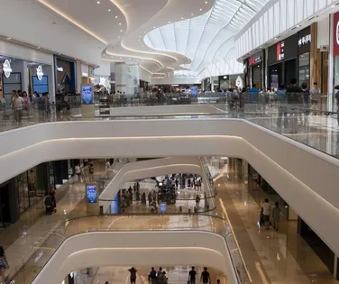 Domingo sem compras? Entenda a regra que pode fechar lojas de shopping - Imagem