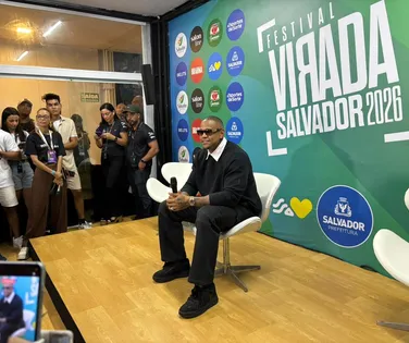 Leo Santana demonstra surpresa com sucesso na carreira: "surreal" - Imagem