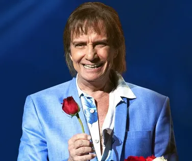 O erro que você não pode cometer no show de Roberto Carlos em Salvador - Imagem