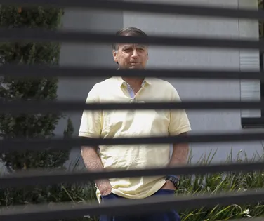 Bolsonaro deixa UTI após mais de uma semana de internação - Imagem