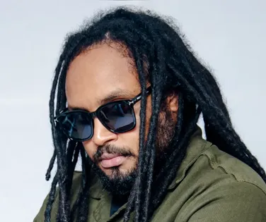 Reggae ao pôr do sol promete marcar o Réveillon no Vale do Capão - Imagem