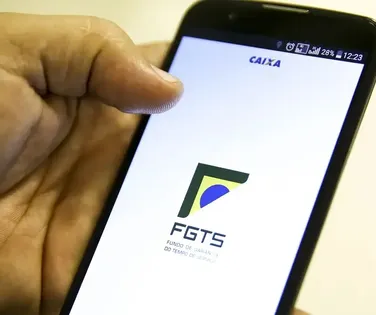 FGTS por calamidade é liberado após chuvas em Santa Cruz da Vitória - Imagem