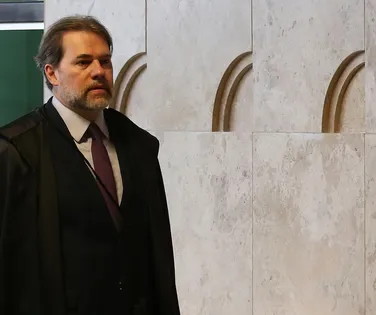 Após pressão, Dias Toffoli deixa relatoria do caso Master no STF - Imagem
