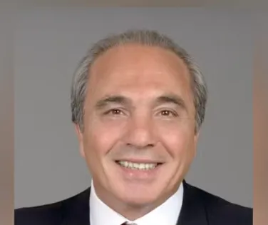 Bilionário dono da Fiorentina, Rocco Commisso morre aos 76 anos - Imagem