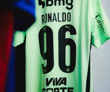 Rogério Ceni defende Ronaldo após falha: “Não pode se abalar” - Imagem