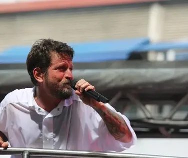 Clima de Carnaval: Saulo faz show gratuito em Salvador neste domingo - Imagem