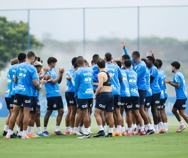 Com 'cavalaria', Bahia divulga relacionados para enfrentar o Barcelona - Imagem