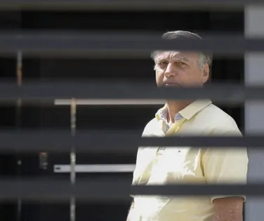 Bolsonaro acumula novas regalias na Papudinha após uma semana - Imagem