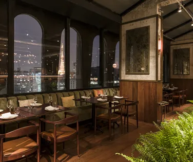 Drink dos signos e vista do céu 360º: 4 atrações imperdíveis em São Paulo - Imagem