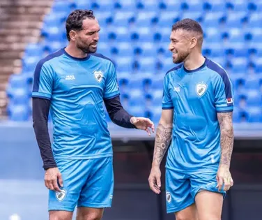 Goleador da Fonte Nova estreia com pênalti perdido: "Peço desculpas" - Imagem