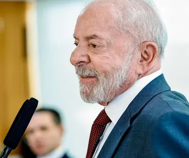 Lula decide se veta ou sanciona Orçamento com R$ 61 bilhões em emendas - Imagem