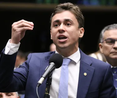 Bolsonaristas prometem derrubar projeto sobre misoginia na Câmara: "Aberração" - Imagem