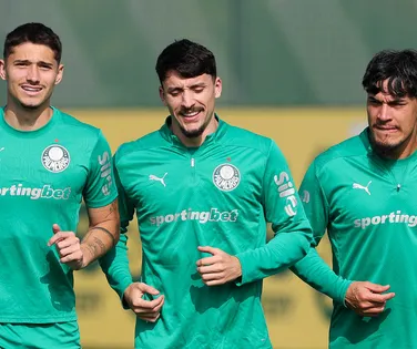 Palmeiras retorna com titulares para enfrentar o Vitória; veja time - Imagem