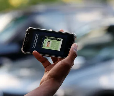 Redação pode garantir CNH gratuita para estudantes da Bahia - Imagem