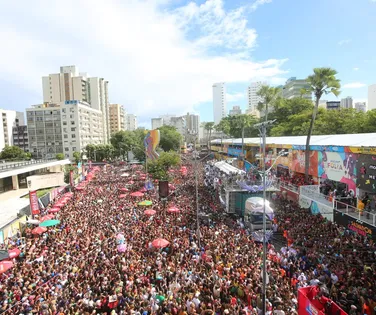 Foliões reforçam fidelidade ao Circuito Osmar: “Aqui é tradição" - Imagem