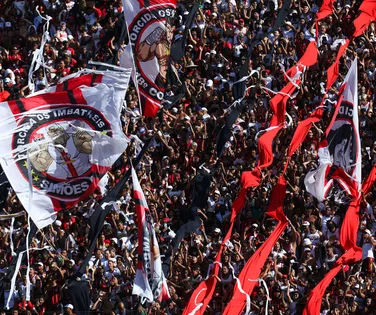 Torcidas organizadas na Bahia podem ser obrigadas a dar curso de "cultura de paz" - Imagem