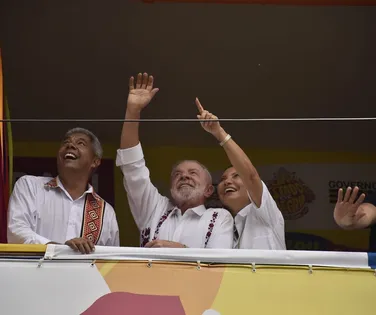 Vídeo: Lula chega ao Carnaval de Salvador ao lado de Janja - Imagem