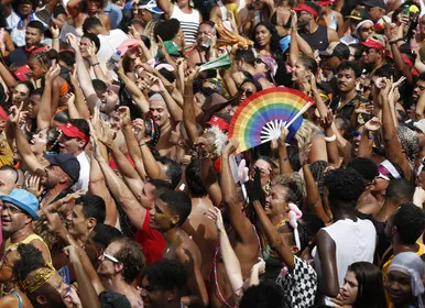 Fantasia proibida no Carnaval de Salvador pode gerar multa de R$ 4 mil - Imagem