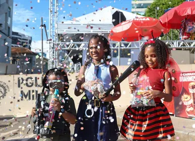 Mini foliões lotam o Fuzuê e pais destacam cuidados com as crianças - Imagem