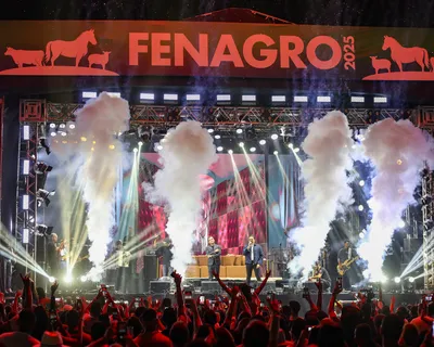 Raí, Luan e Zezo arrastam multidão e transformam o último dia da Fenagro em festa