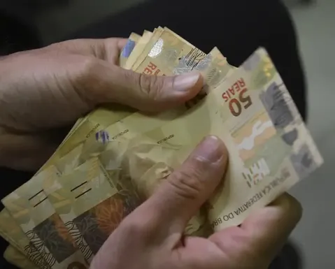 Décimo terceiro: aposentados recebem 2ª parcela na próxima semana