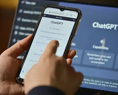 Adolescente é suspeito de matar família após buscas no ChatGPT