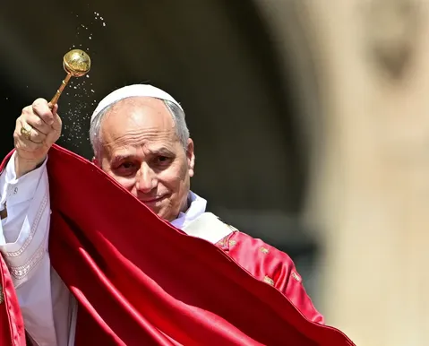 Operação do papa Leão XIV para retirada de nódulo ocorrerá nesta terça-feira