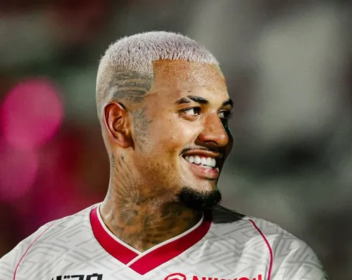 Atacante revelado pelo Bahia vive temporada mais goleadora no Japão - Imagem