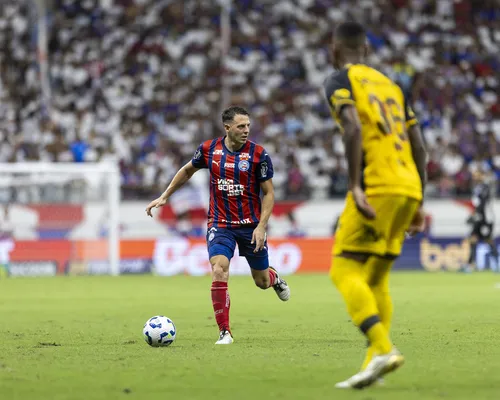 Lateral do Bahia é alvo de dois clubes gigantes da América do Sul - Imagem