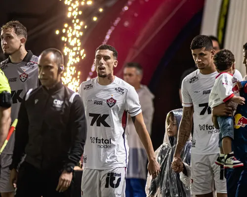 Desfalques preocupam, mas Vitória ganha reforço diante do São Paulo - Imagem