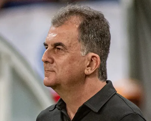 Vitória endividado? Fábio Mota abre o jogo e rebate "fake news" - Imagem