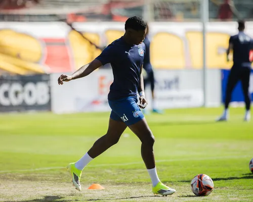 Bahia atualiza situação de Ruan Pablo após entorse; saiba mais - Imagem