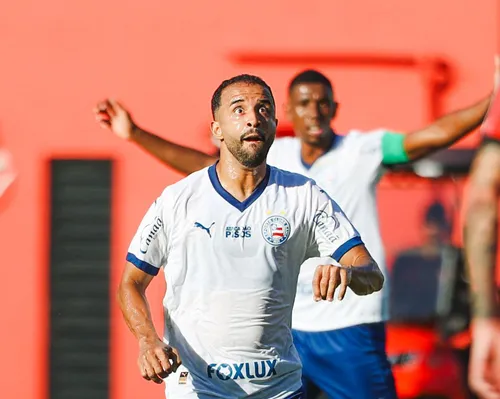 Caio Alexandre desabafa após quebrar tabu no Barradão: "Eu amo Ba-Vi" - Imagem