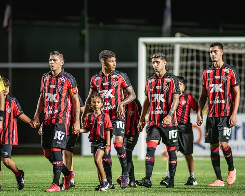 Fora do G-4, Vitória pode reforçar time alternativo do Baianão - Imagem