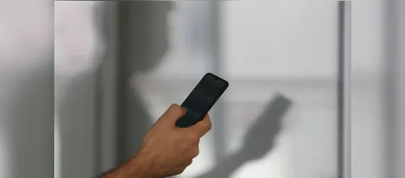 Alerta: novo vírus que limpa contas no Android já circula no Brasil - Imagem