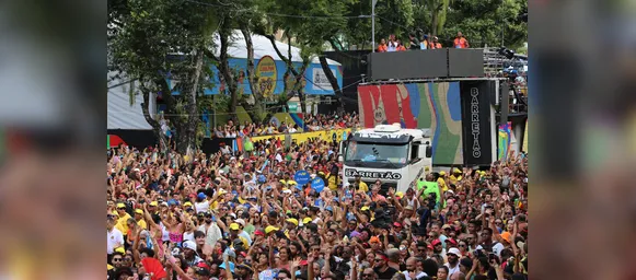 Salvador é o destino mais procurado pelos sugar daddies no Carnaval - Imagem