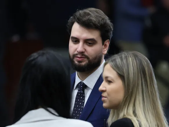 Ex-assessor especial de Bolsonaro é preso após decisão de Moraes - Imagem