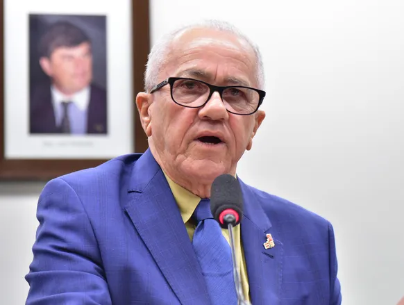 TCE: CCJ aprova e futuro de Josias Gomes depende do plenário - Imagem