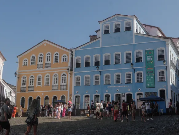 "Quero delegado branco": Turista é presa no Pelourinho por injúria racial - Imagem