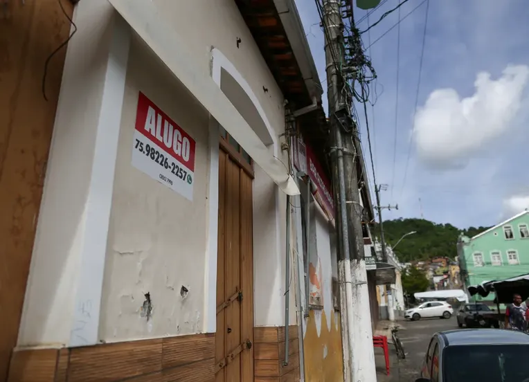 Donos de imóveis alugados precisarão tirar CNPJ após exigência da Receita