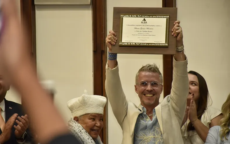 Bruno Monteiro celebra Título de Cidadão Baiano: “Muito honrado" - Imagem