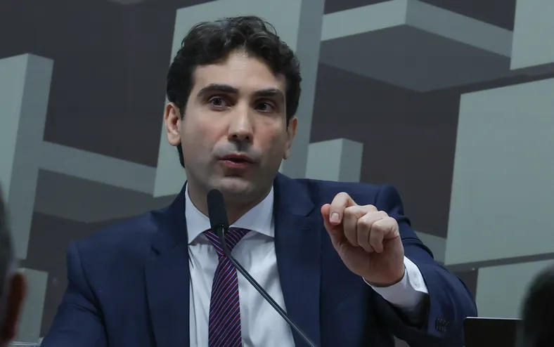 Galípolo é o responsável pelo aumento da dívida - Imagem