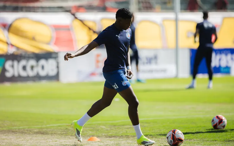 Bahia atualiza situação de Ruan Pablo após entorse; saiba mais - Imagem