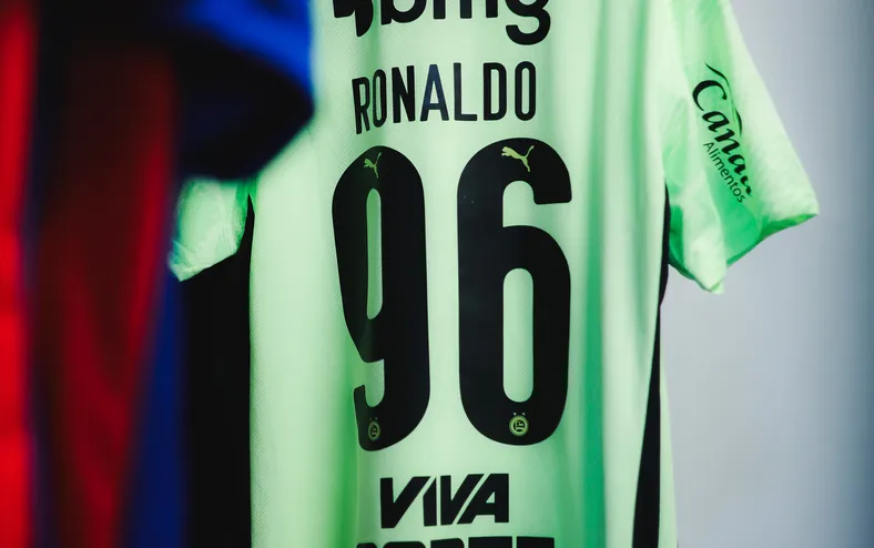 Rogério Ceni defende Ronaldo após falha: “Não pode se abalar” - Imagem