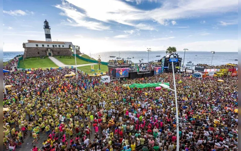 O Carnaval vai bombar, mas tem de sair da Barra - Imagem