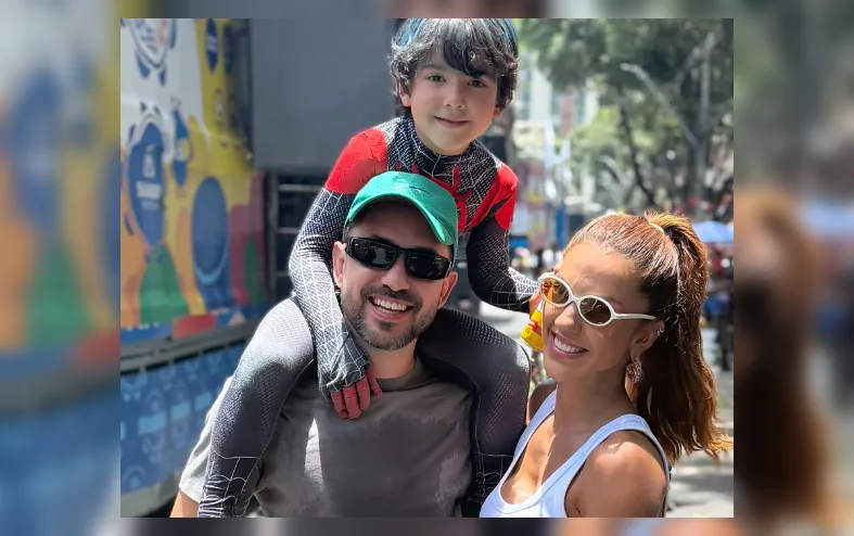 Everton Ribeiro curte Carnaval de Salvador com família - Imagem